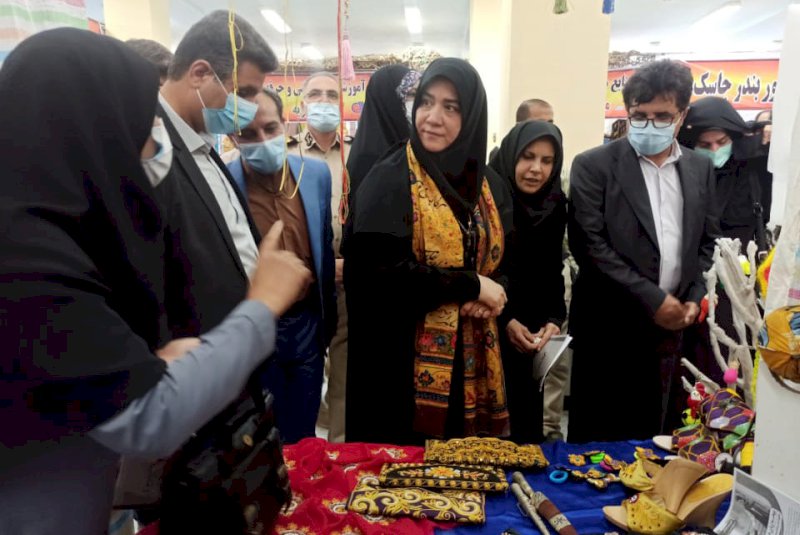  ظرفیت‌های صنایع‌دستی ریشه در هویت هر قومی دارد