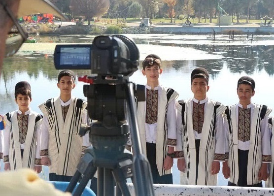 سرود «مرگ بر آمریکا» توسط اعضای کانون «نسیم صبا» لردگان بازخوانی می شود  