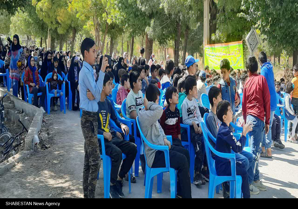 جشن میلاد پیامبر اکرم (ص) و امام جعفر صادق (ع) در روستای دزک برگزار شد  