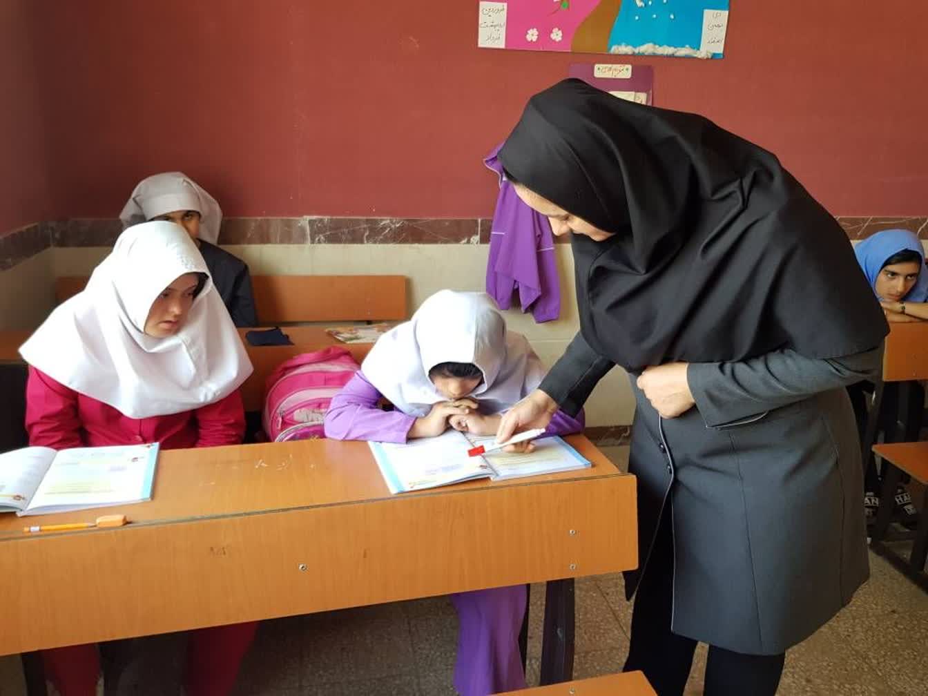 ۲۰۲ دانش‌آموز با نیاز ویژه کردستان خدمات حمایتی و درمانی رایگان دریافت کردند 