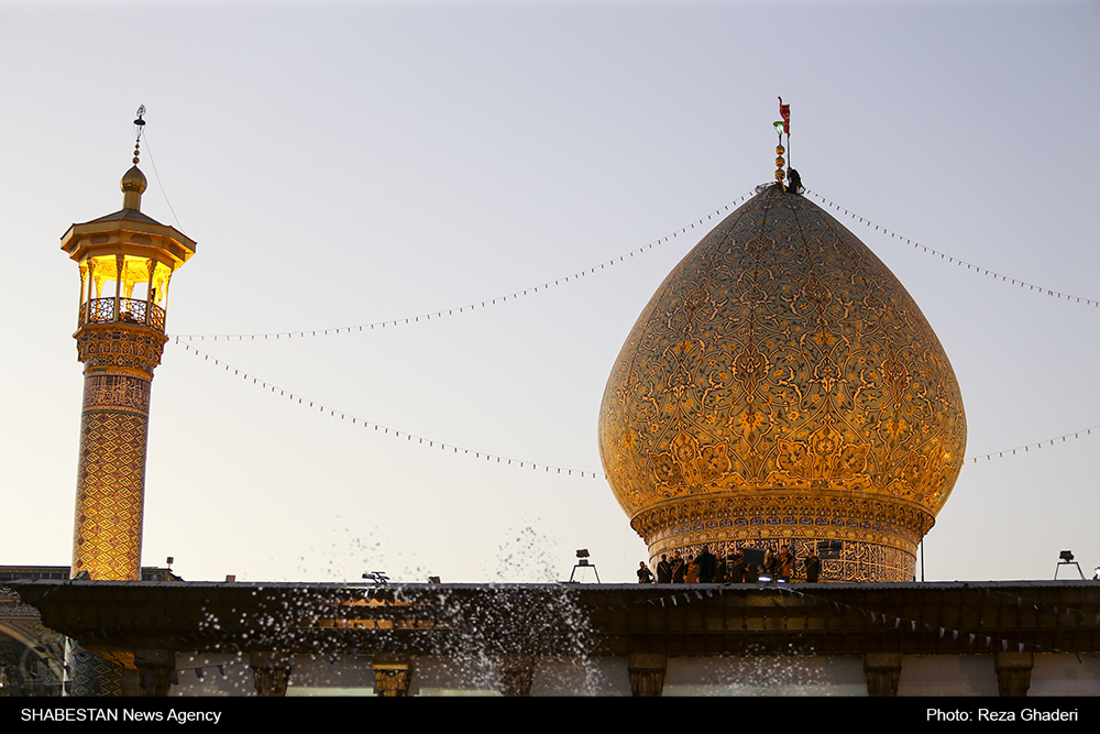 برگزاری محفل قرآن به یاد شهدای حرم شاهچراغ (ع) در کانون «امام علی (ع)» لار  