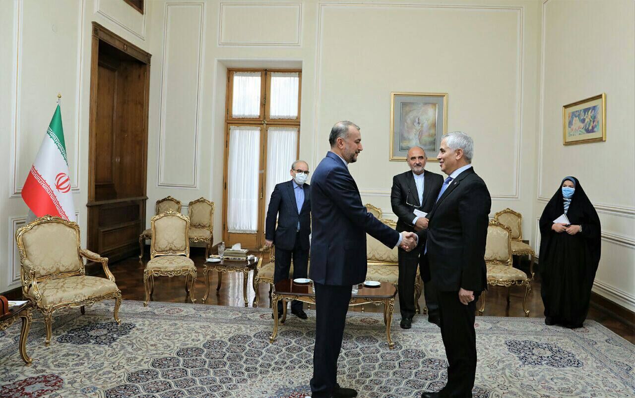  وزیر خارجه برحمایت از همکای های اقتصادی تاکید کرد