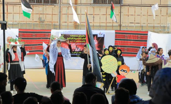 جشنواره بازی‌های فولکلور با شعار«فلسطین سرزمین و هویت» در غزه