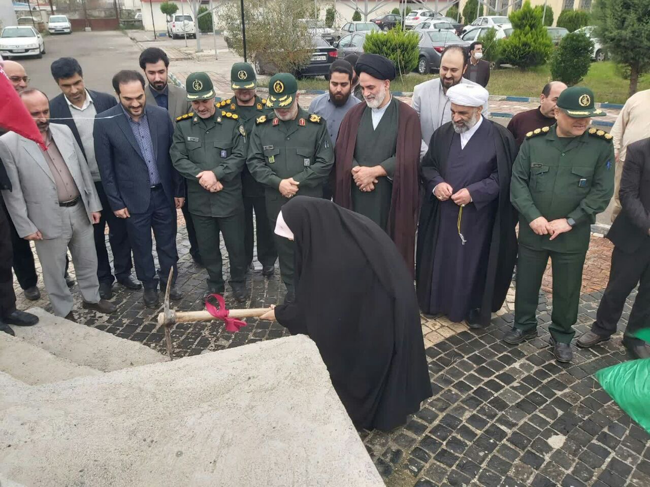  احداث مزار شهید گمنام دانشگاه پیام نور رشت آغاز شد