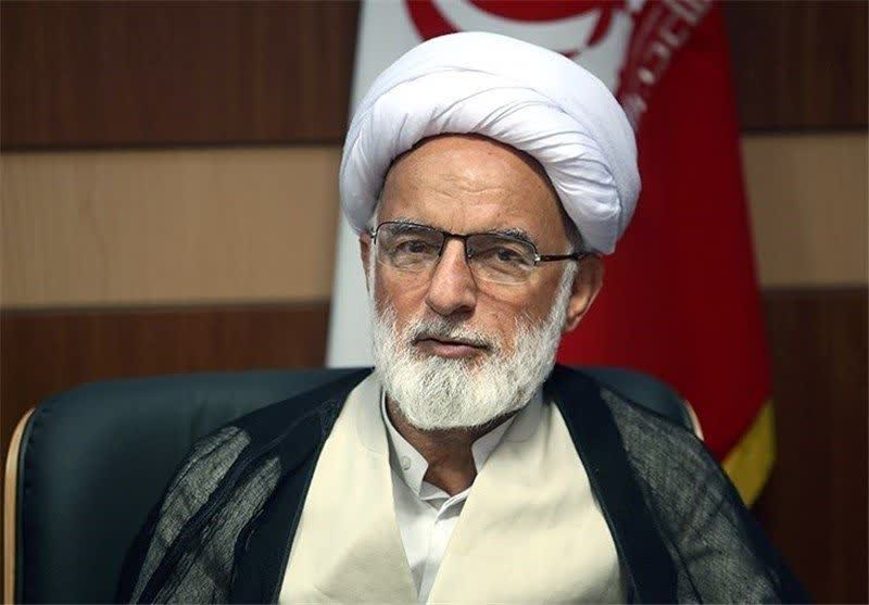 ملت ایران پای آرمان ها و ارزش های انقلاب ایستاده است