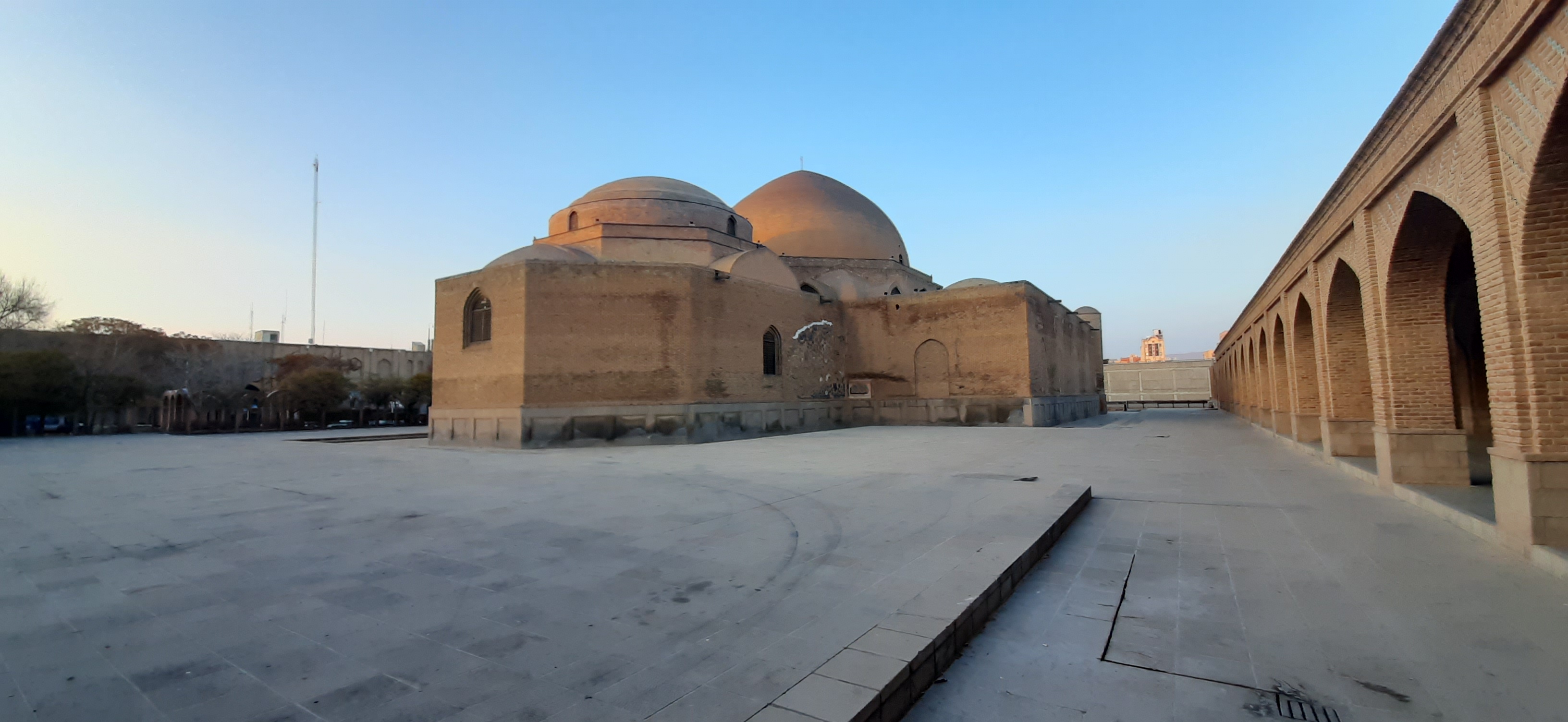 مسجد «کبود»؛ مسجدی با معرق های لاجوردی