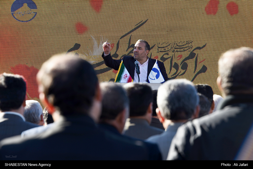 لازمه استمرار راه انقلاب، بصیرت افزایی است