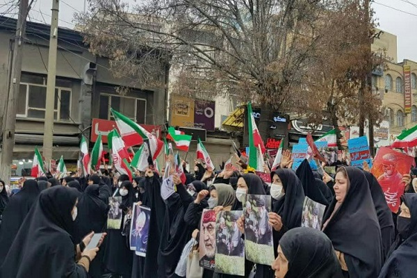  اجتماع بزرگ «سلیمانی‌ها» با حضور پرشور کرمانشاهیان برگزار شد