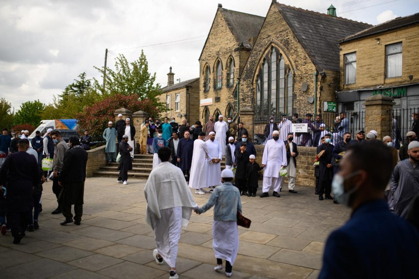 تببین نقش اسلام در امور خیریه با انتشار گزارش «جامعه مدنی مسلمانان بریتانیا»
