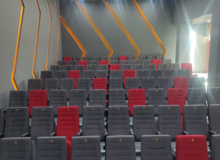 افزایش سالن های سینمایی کردستان به ۱۶ سالن