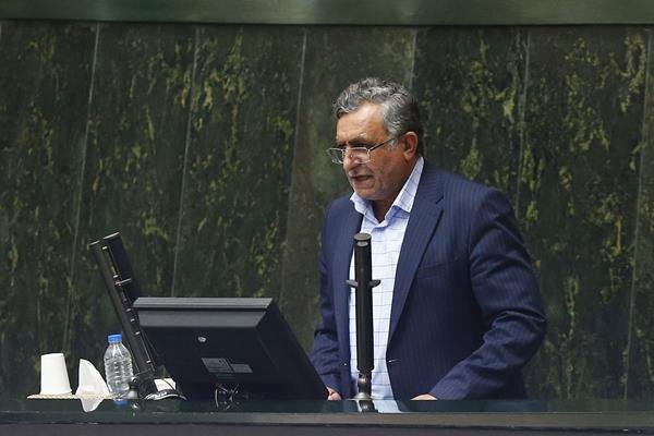 گودرزی از پاسخ‌ وزیر صمت قانع شد