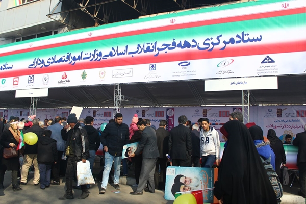 غرفه‌های خدمت‌رسانی و جذاب در مسیرهای راهپیمایی ۲۲ بهمن تهران فعال خواهند بود