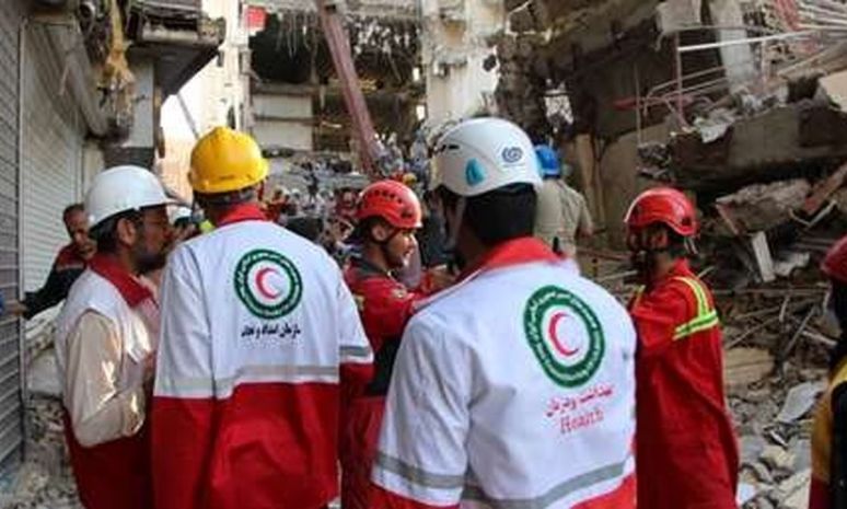 حضور ۸ نفر از امدادگران هلال احمر قزوین برای کمک به زلزله زدگان در ترکیه