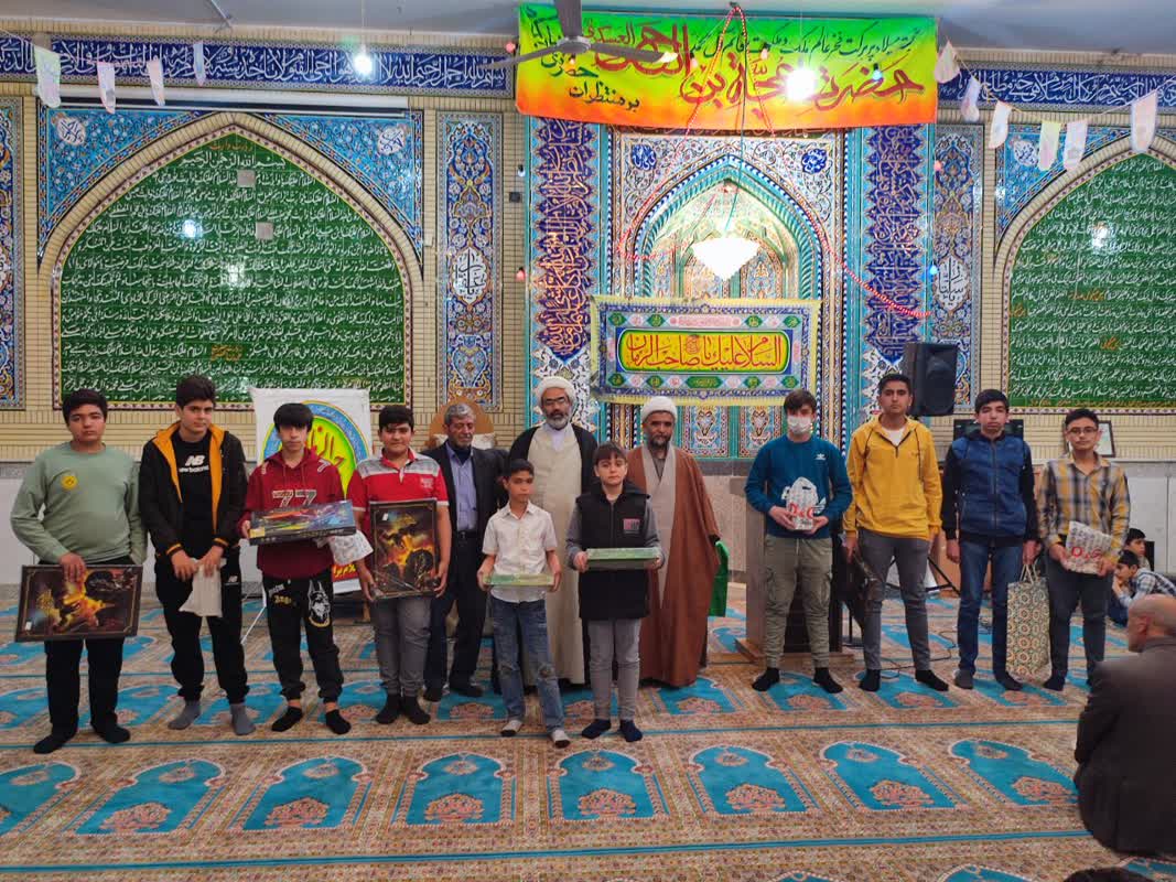اعضای برتر کانون امام حسن مجتبی تیران معرفی شدند  