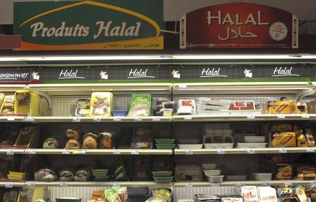    عرضه غذای حلال در آستانه ماه رمضان در فرانسه خشم حزب افراطی این کشور را برانگیخت