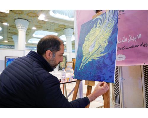 علاقه‌مندان به هنرهای ایرانی اسلامی به نمایشگاه قرآن سر بزنند