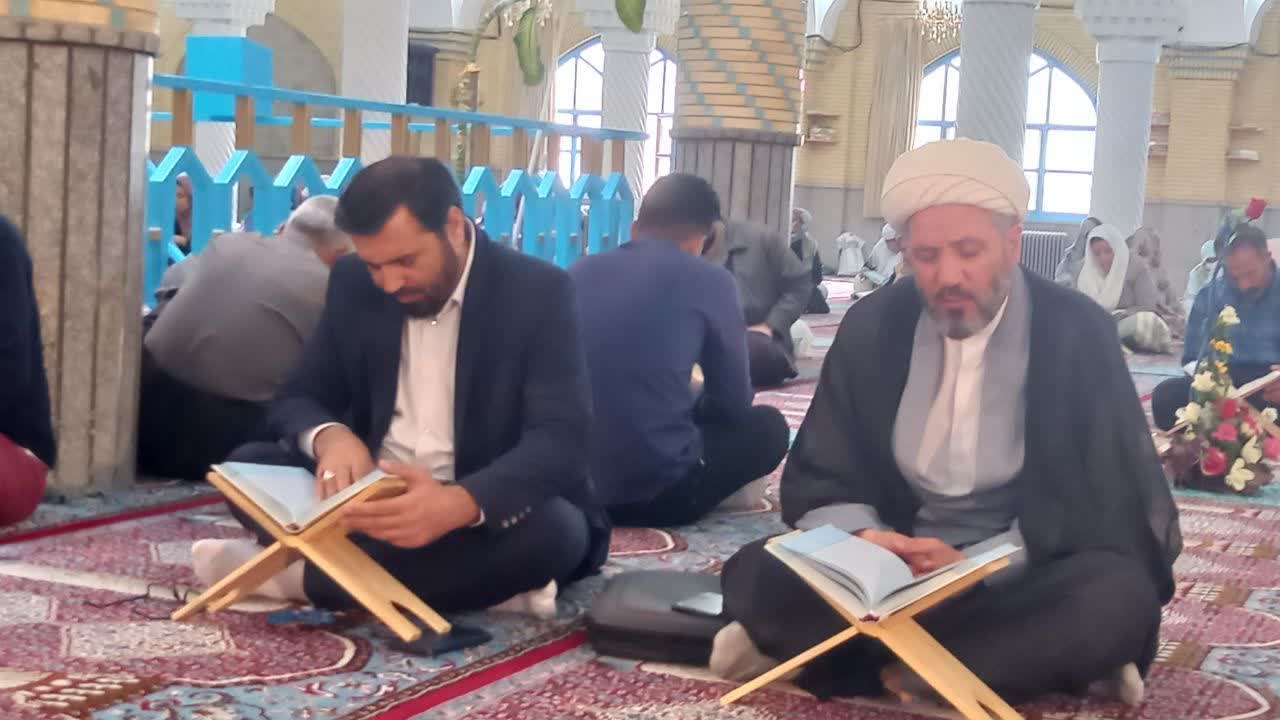 مساجد کردستان میزبان محافل جزء‌خوانی قرآن کریم/ حضور موثر بچه‌های مسجدی و فعالان قرآنی در برنامه‌های رمضان