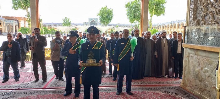 تشرف اعضای ستاد بزرگداشت دهه کرامت کشور به زیارت آستان مقدس حضرت شاهچراغ(ع) 