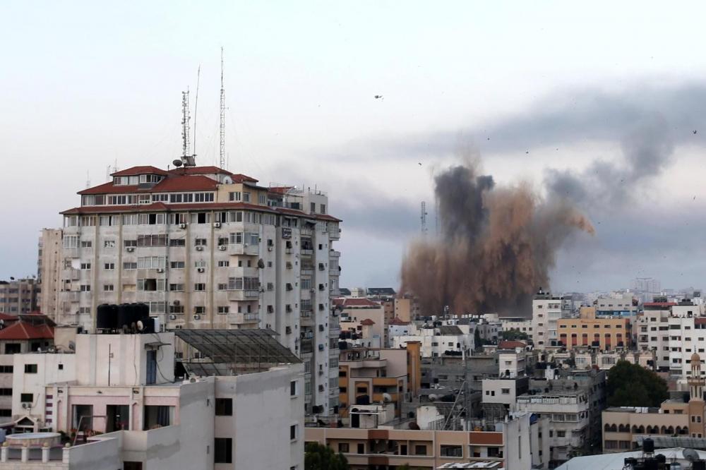 حملات به غزه به چهارمین روز رسید/ حمله صهیونیست‌ها به ۲۱۵ پایگاه جهاد اسلامی