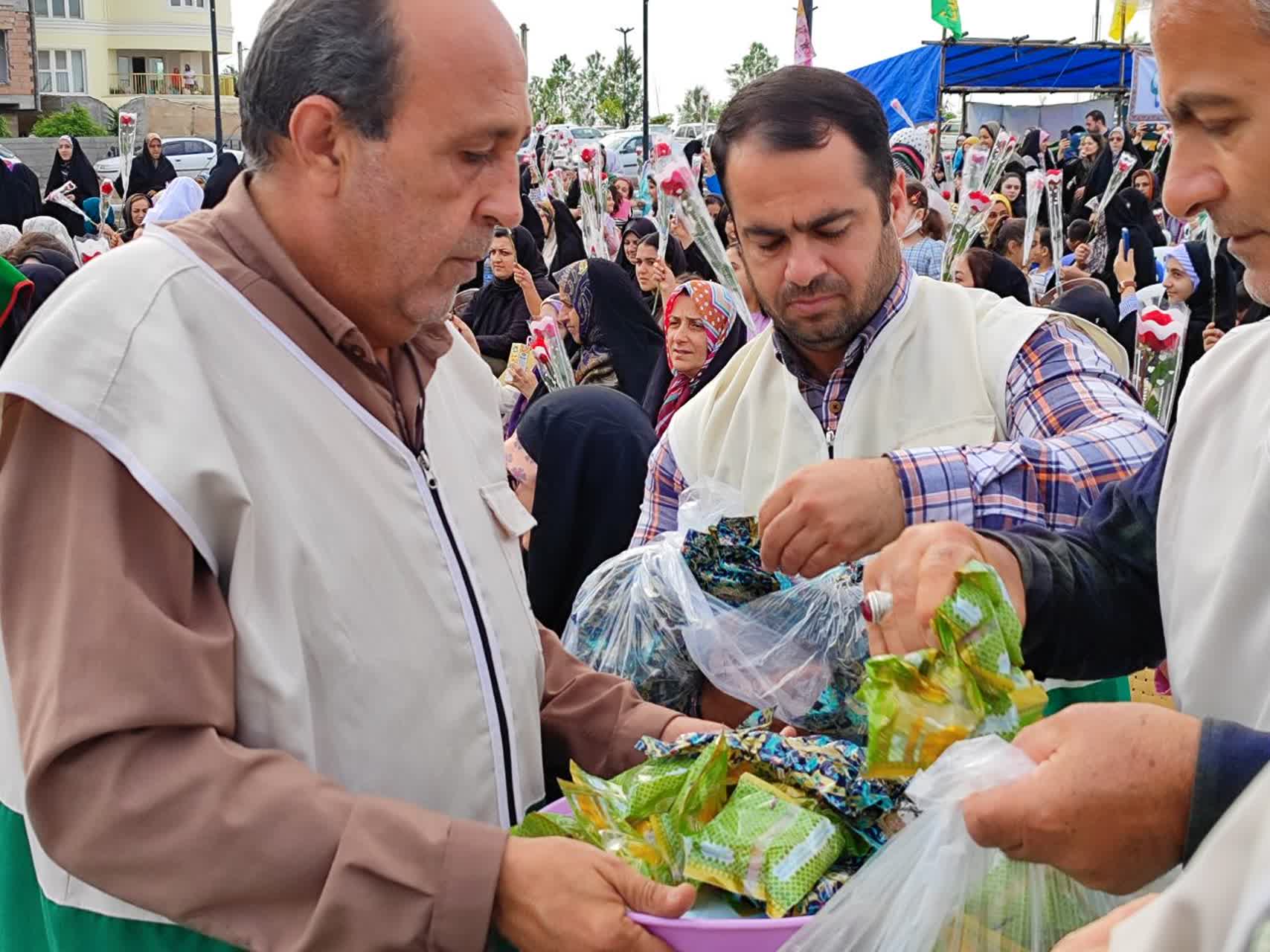 کانون خدمت رضوی نور جشن میلاد بانوی کرامت را برگزار کرد