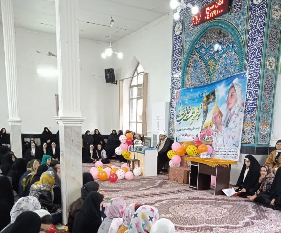 آغاز جشن های دهه کرامت در مساجد شهرستان خوی