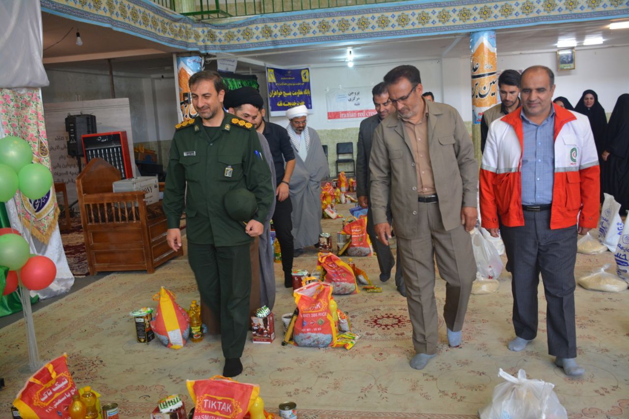 اجرای رزمایش همدلی و مواسات در شهرستان بروجن ادامه دارد  