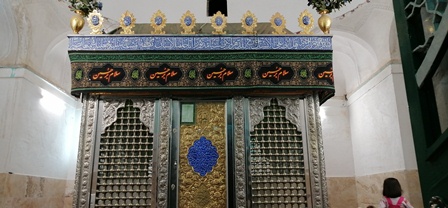 نقش بقاع متبرکه در ترویج سبک زندگی رضوی