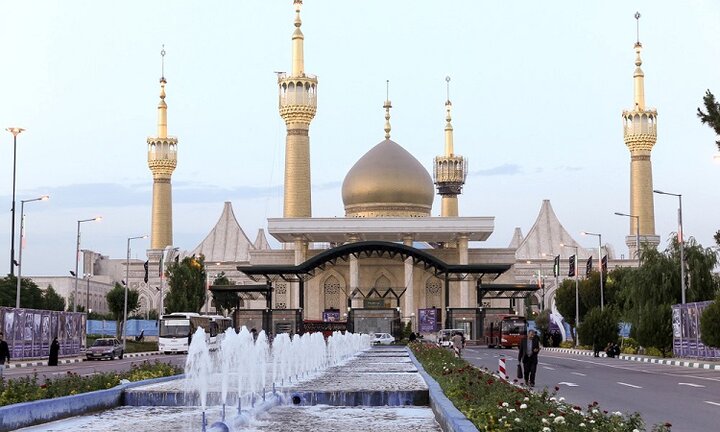 از خدمات‌رسانی رایگان خط یک مترو تا برپایی ۳ پردیس فرهنگی در محوطه حرم مطهر 