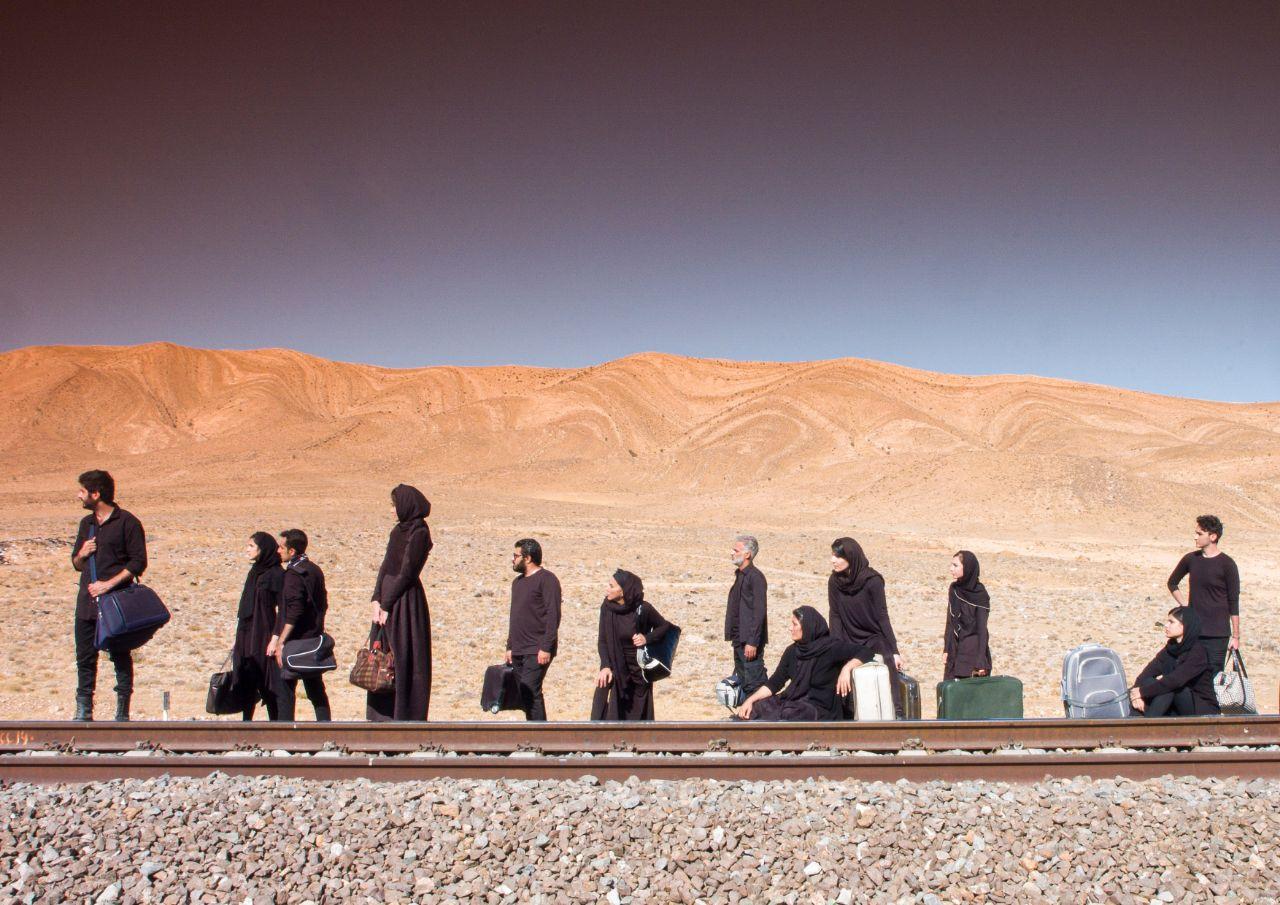 آغاز اکران فیلم سینمایی «مهاجران» در هنر و تجربه/ رونمایی از تیزر