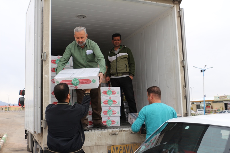  ۱۲۰۰ بسته گوشت قربانی در استان سمنان توزیع شد