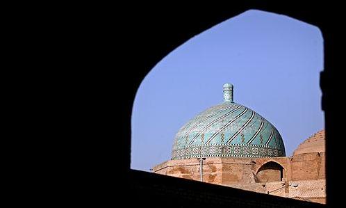 اتمام مرمت مناره غربی مسجد جامع قزوین در نوروز ٩٣