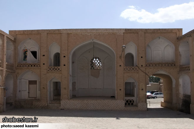 آغاز فاز دوم مرمت بنای تاریخی حسینیه امینی ها