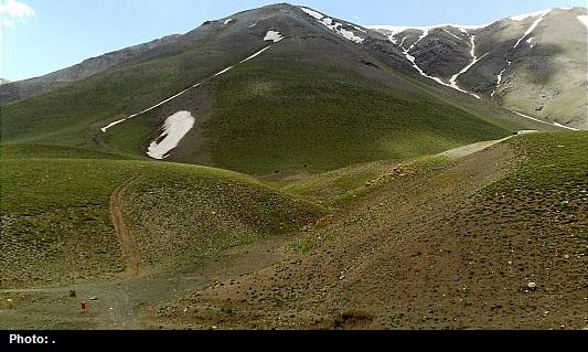 هویر، روستایی محصور در میان کوه ها