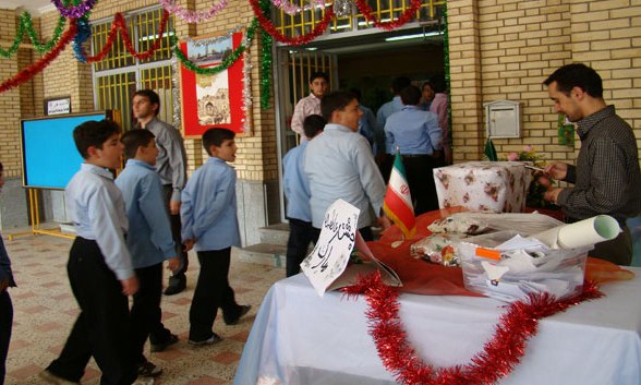 برگزاری جشن عاطفه ها یکی از مولفه های مهم سبک زندگی اسلامی است