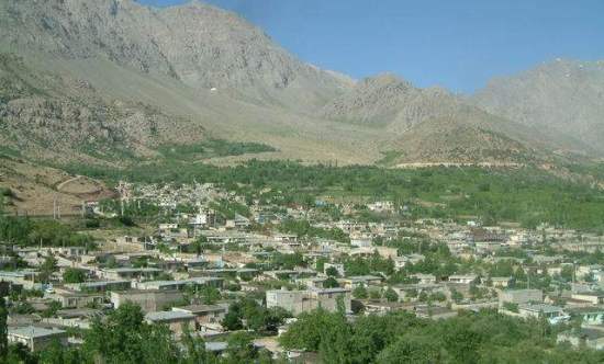 سی سخت، زمردی بر دامان دنا