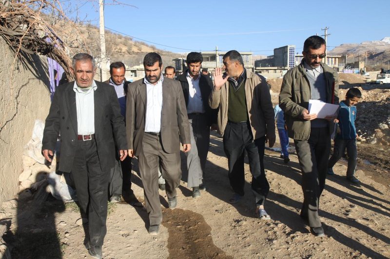 ایجاد اماکن فرهنگی و هنری در روستاها ضروری است