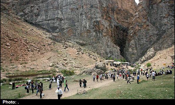 عدم تناسب امکانات موجود "تنگه واشی" فیروزکوه با جمعیت گردشگر