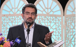 وزیر فرهنگ و ارشاد اسلامی برای افتتاح سه مجتمع فرهنگی وارد اهواز شد