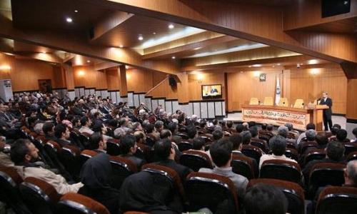 خلاء فرهنگی جامعه با فعالیت کانون‌های مساجد پر می‌شود