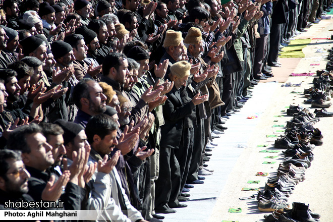 نماز باشکوه ظهر عاشورا در آستارا اقامه شد