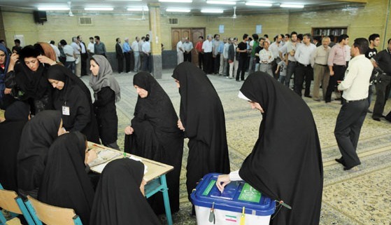 برخی خواص فتنه‌ گر با چراغ خاموش به دنبال فتنه‌ گری در انتخابات هستند