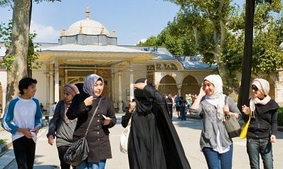 توریسم اسلامی سالیانه 126 میلیارد دلار در آمدزایی دارد