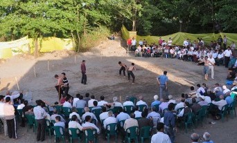 ثبت لوح یادبود کشتی گیله مردی در موزه میراث روستایی