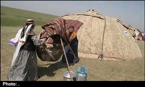 آیین های سنتی عشایر استان تهران در جشنواره "صدای عشایر ایران" برگزارشد