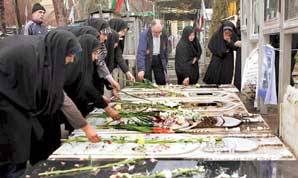 برگزاری جشن ملی دیدار با پدران آسمانی در گلزارهای شهدا