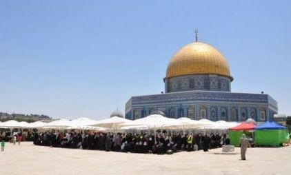 آغاز غبارروبی مسجدالاقصی در آستانه ماه مبارک رمضان