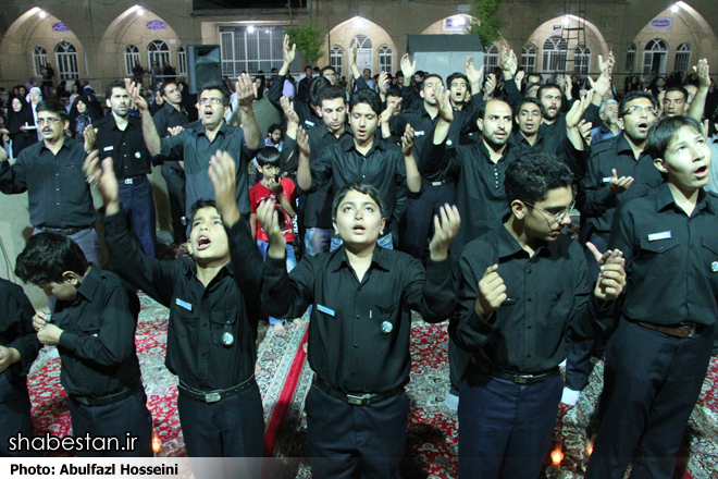 برپایی دسته عزاداری مسجد حسینیه اعظم زنجان همزمان با شهادت حضرت علی(ع)