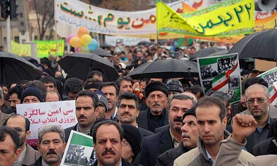 تقدیر امام جمعه و استاندار کرمانشاه از حماسه مردم در راهپیمایی 22 بهمن