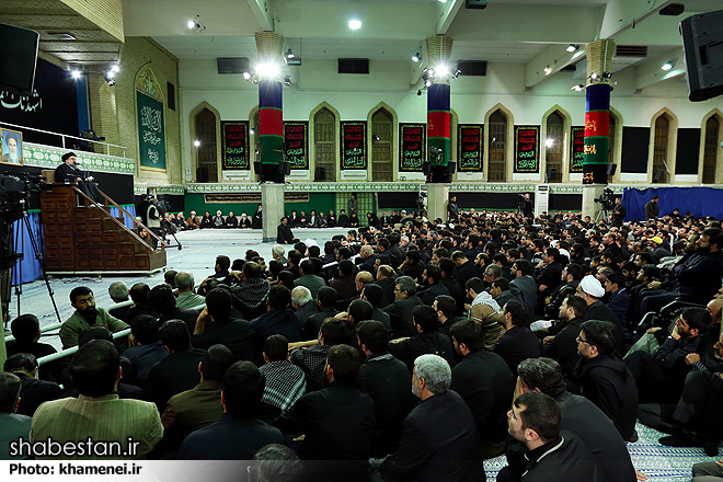 حضور 120 دانشجوی گیلانی در مراسم عزاداری حسینیه امام خمینی (ره)