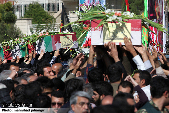 ۱۵آبان؛ تشییع دو شهید گمنام در دانشکده ولی عصر(ع) تهران